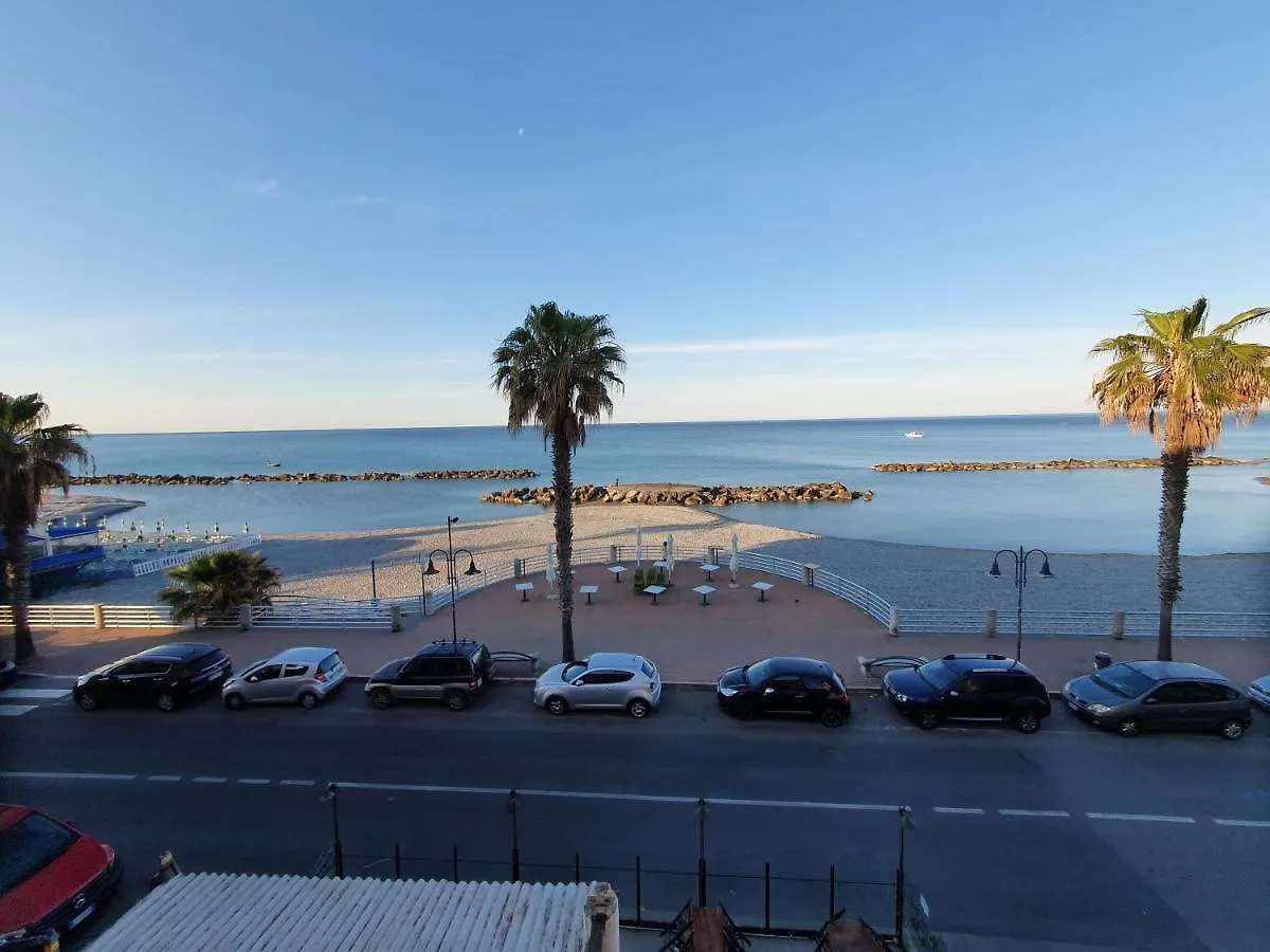 La Casa Di Marco Apartment Ventimiglia