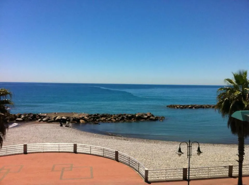 La Casa Di Marco Apartment Ventimiglia